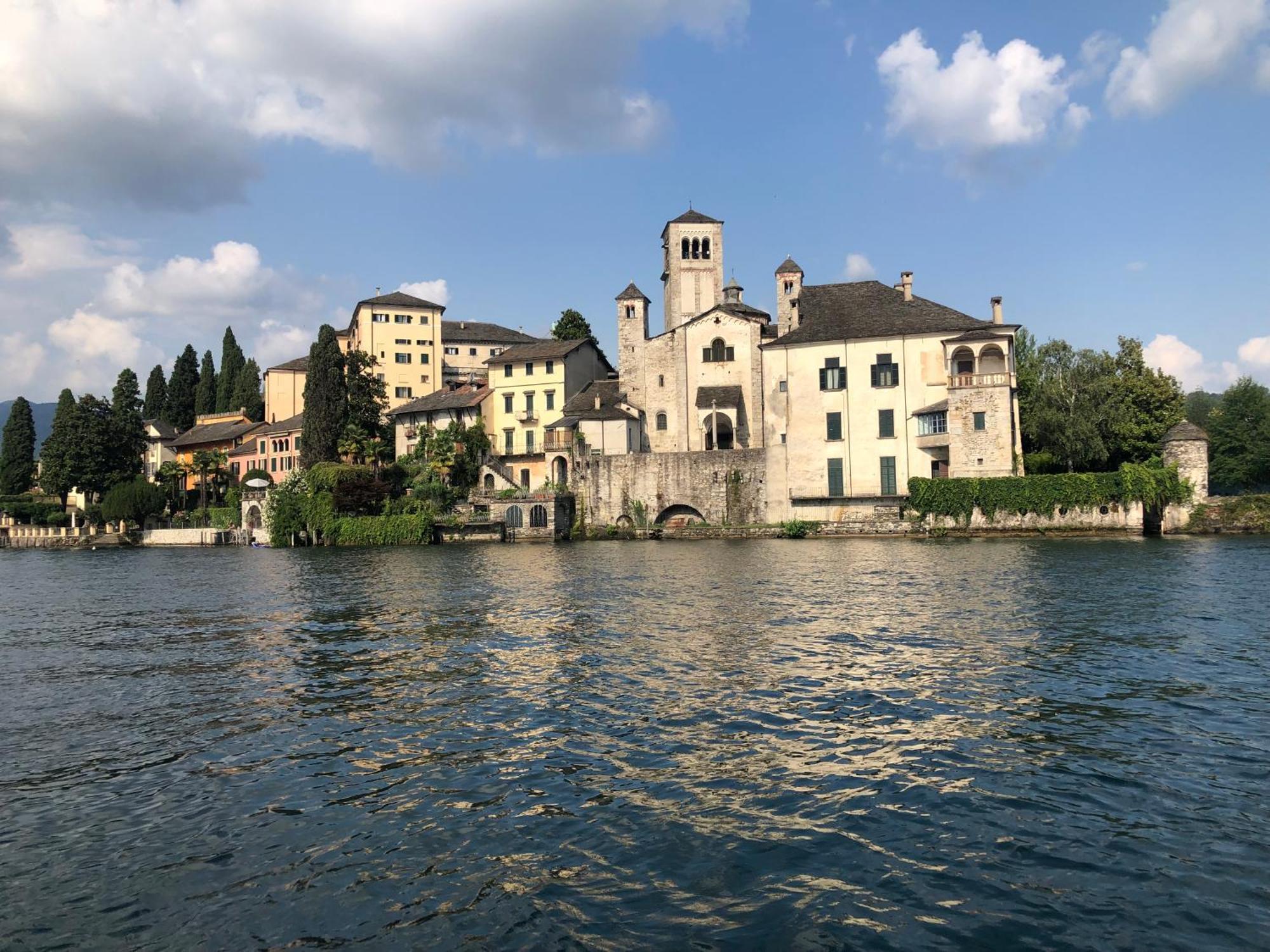 Appartamento Vacanze Al Lago Орта Сан Джулио Екстериор снимка