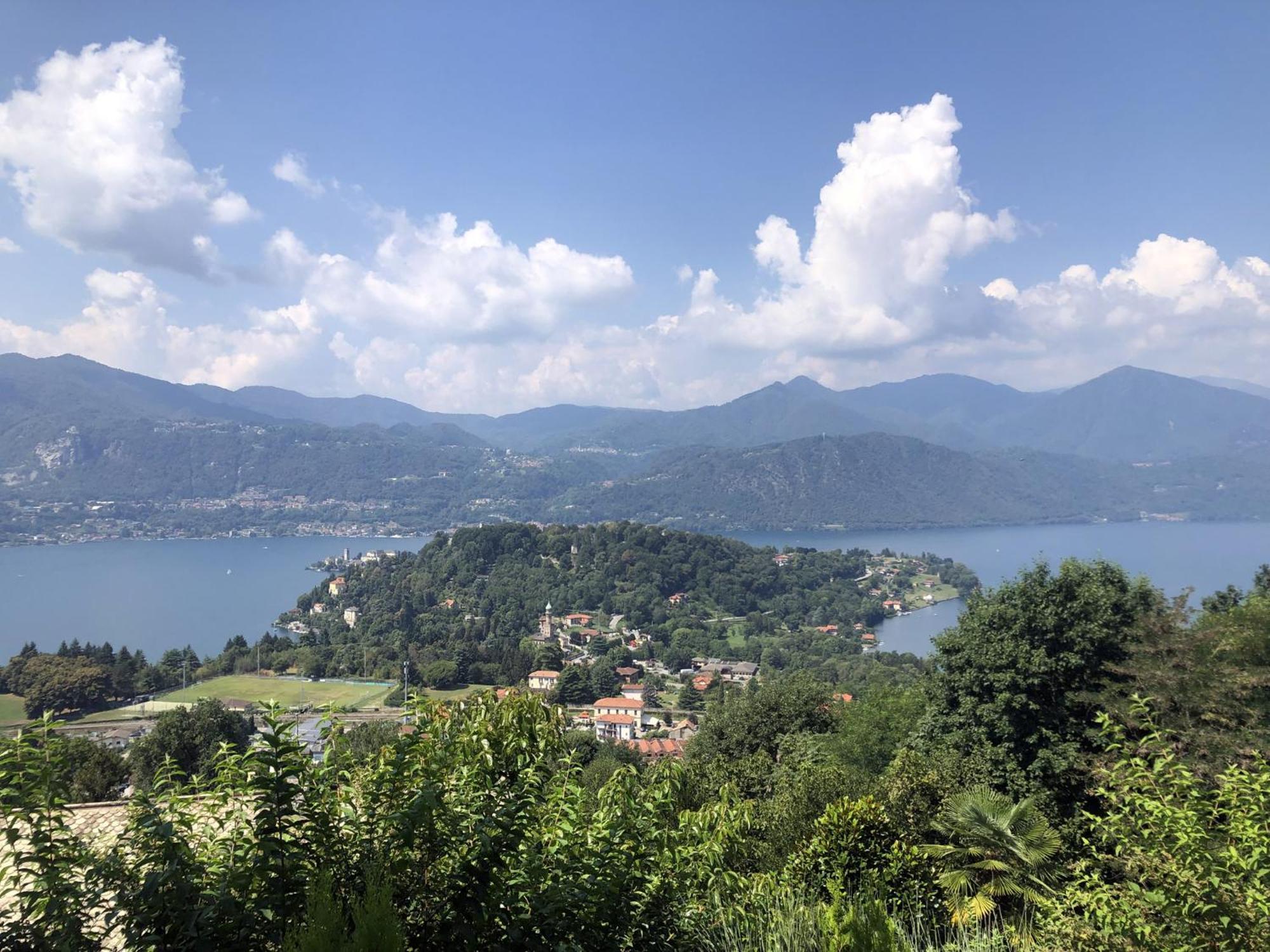 Appartamento Vacanze Al Lago Орта Сан Джулио Екстериор снимка