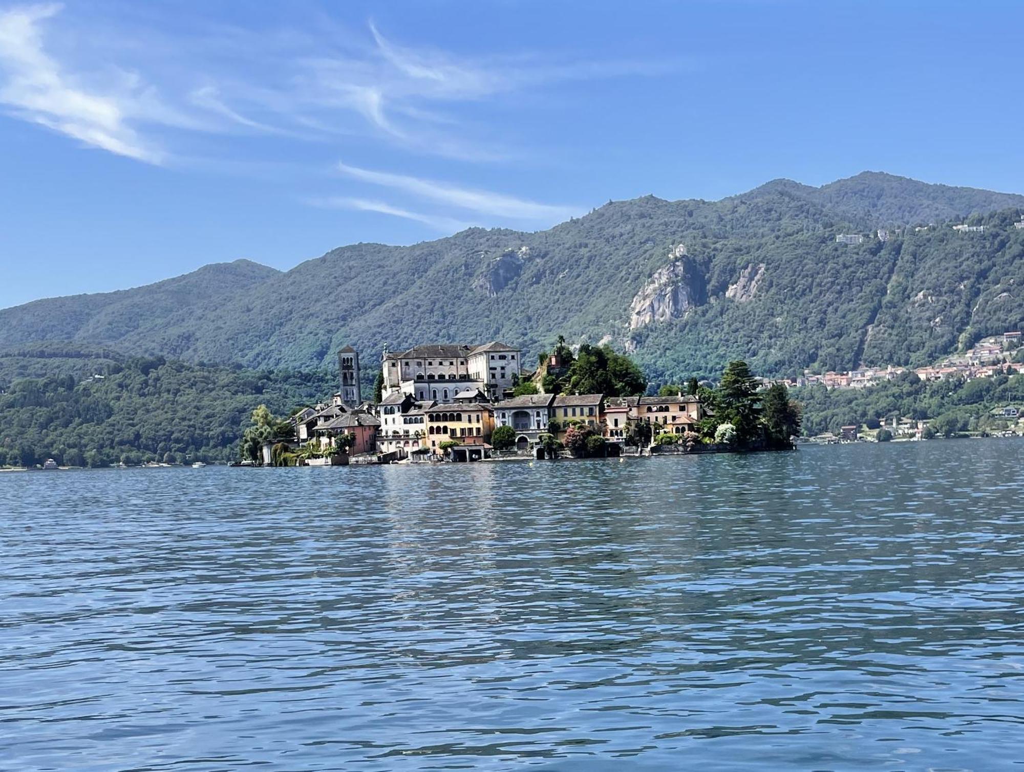 Appartamento Vacanze Al Lago Орта Сан Джулио Екстериор снимка