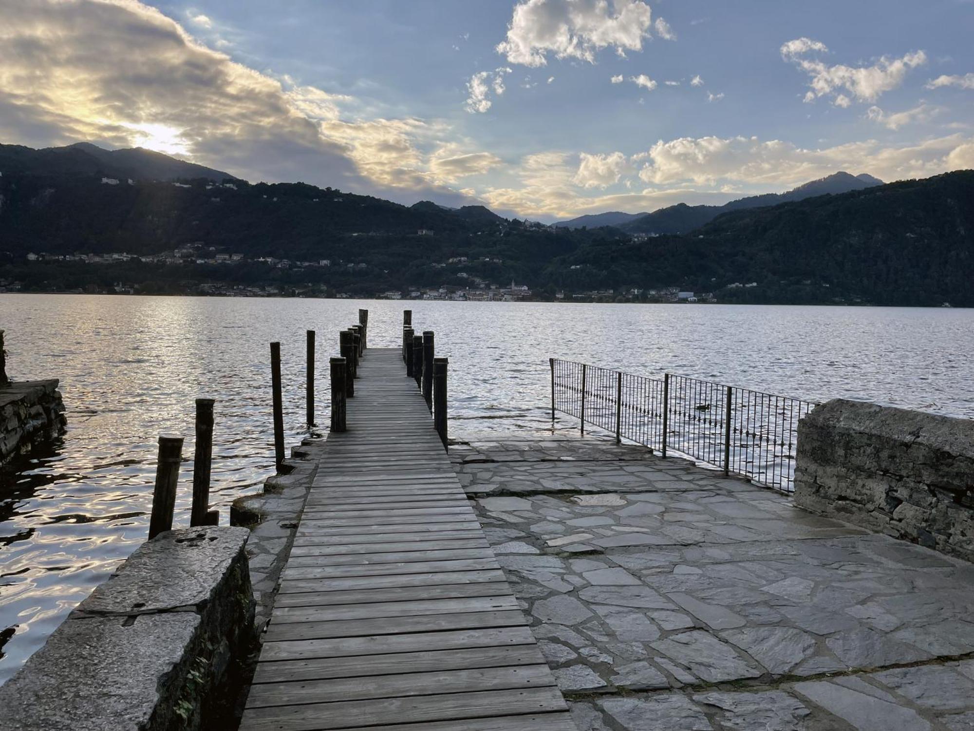 Appartamento Vacanze Al Lago Орта Сан Джулио Екстериор снимка